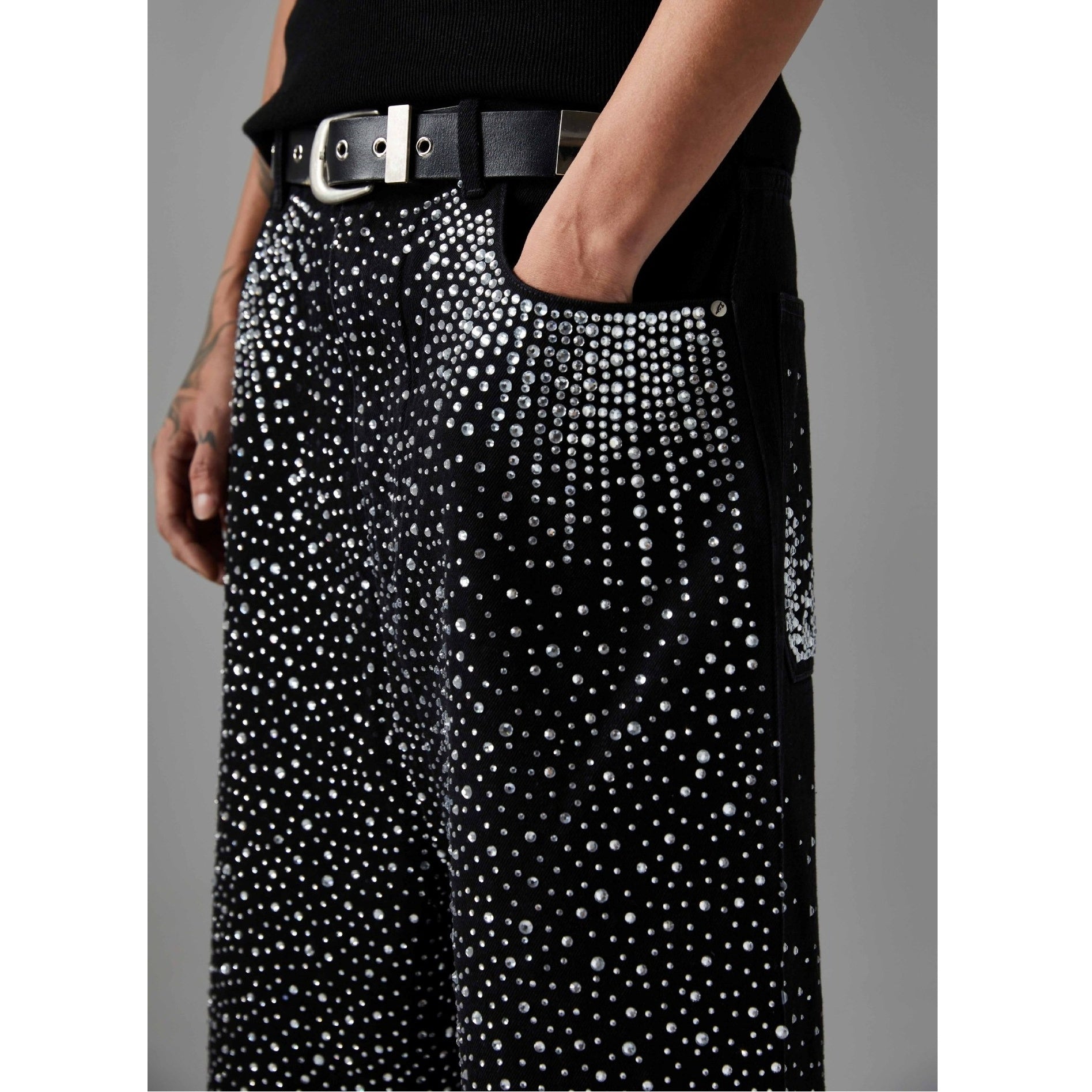 RhineStone Raw Edge Denim Half Shorts MB7352