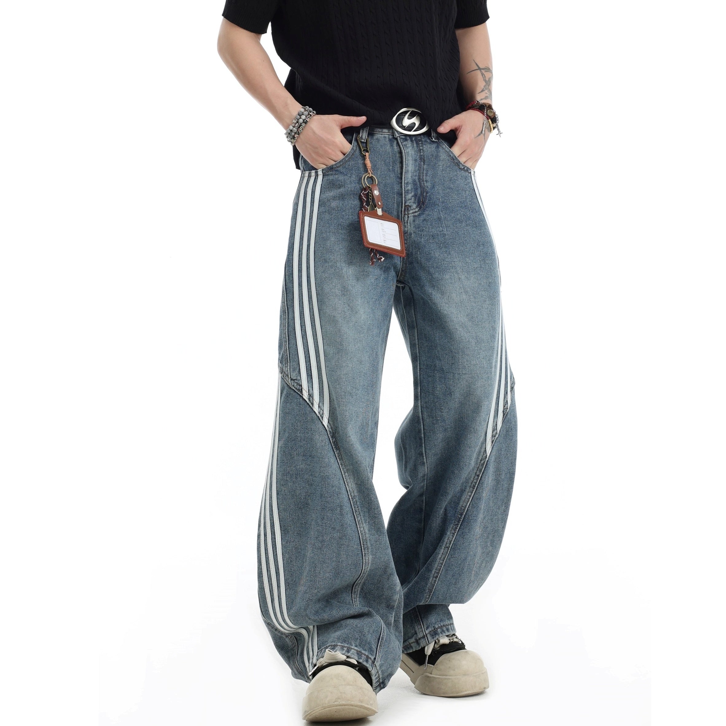 Three-bar Striped Wash Curve Jeans IN7060