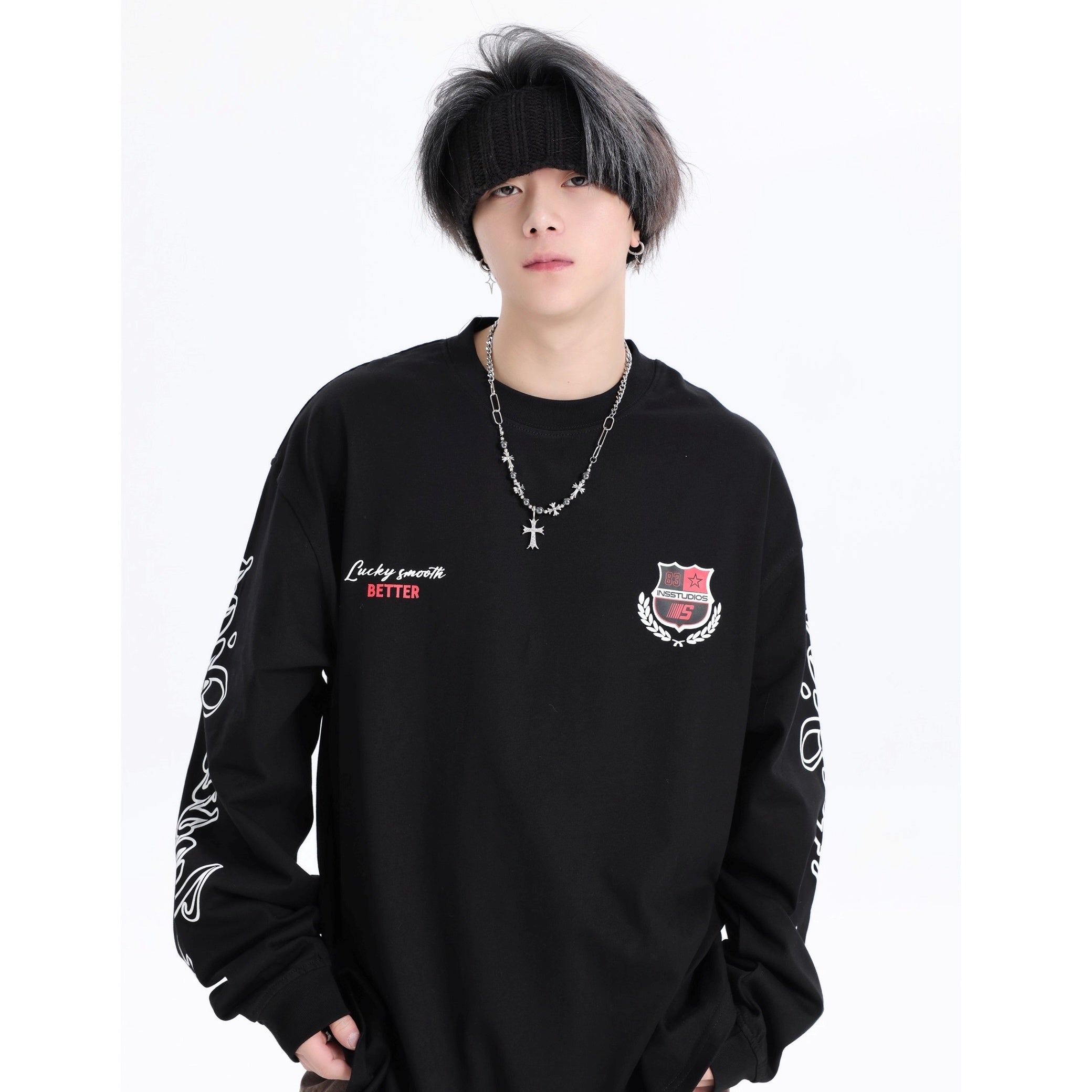 Retro Badge Print LOGO Long Sleeve T-Shirt IN7072