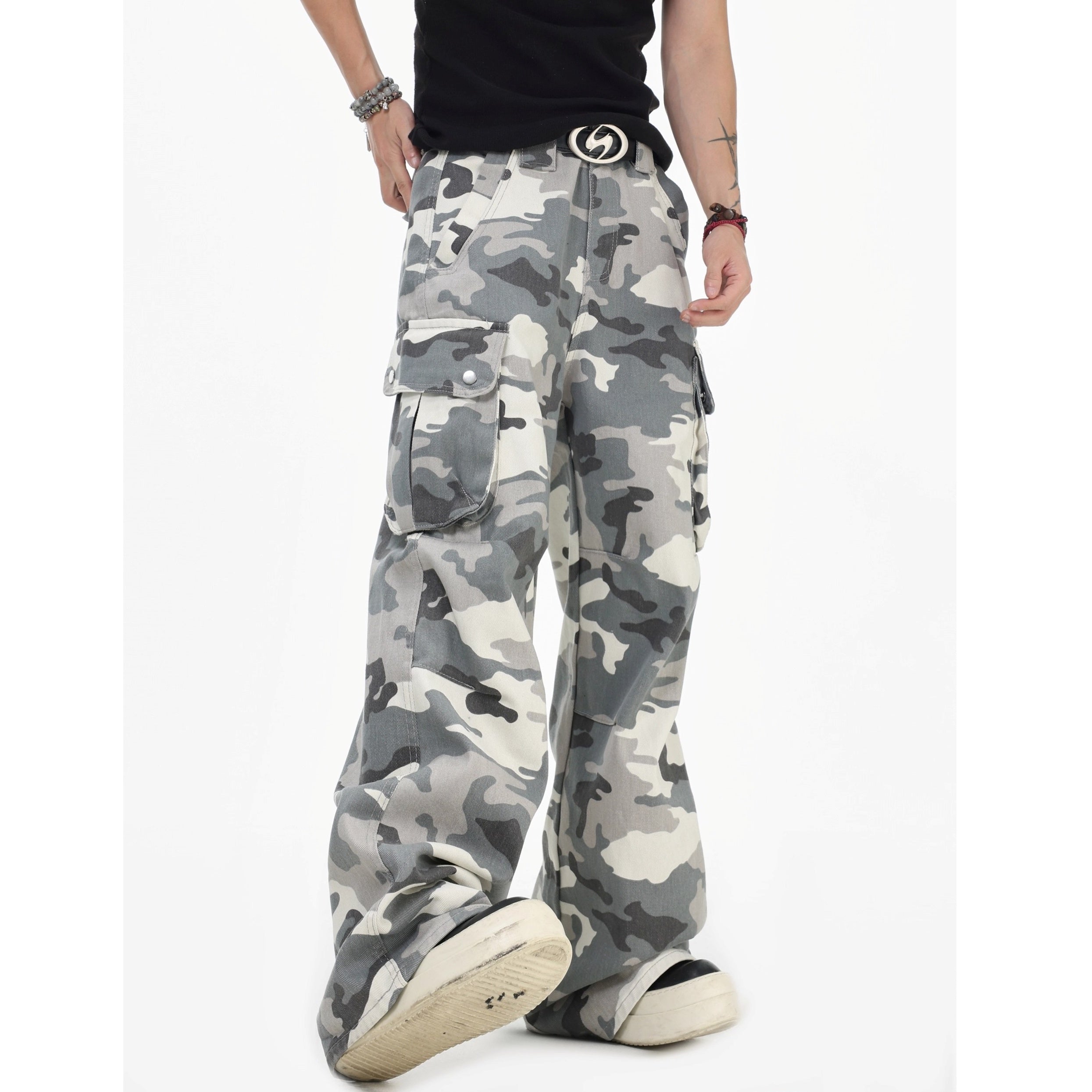 Camouflage Loose Straight Cargo Pants IN7067