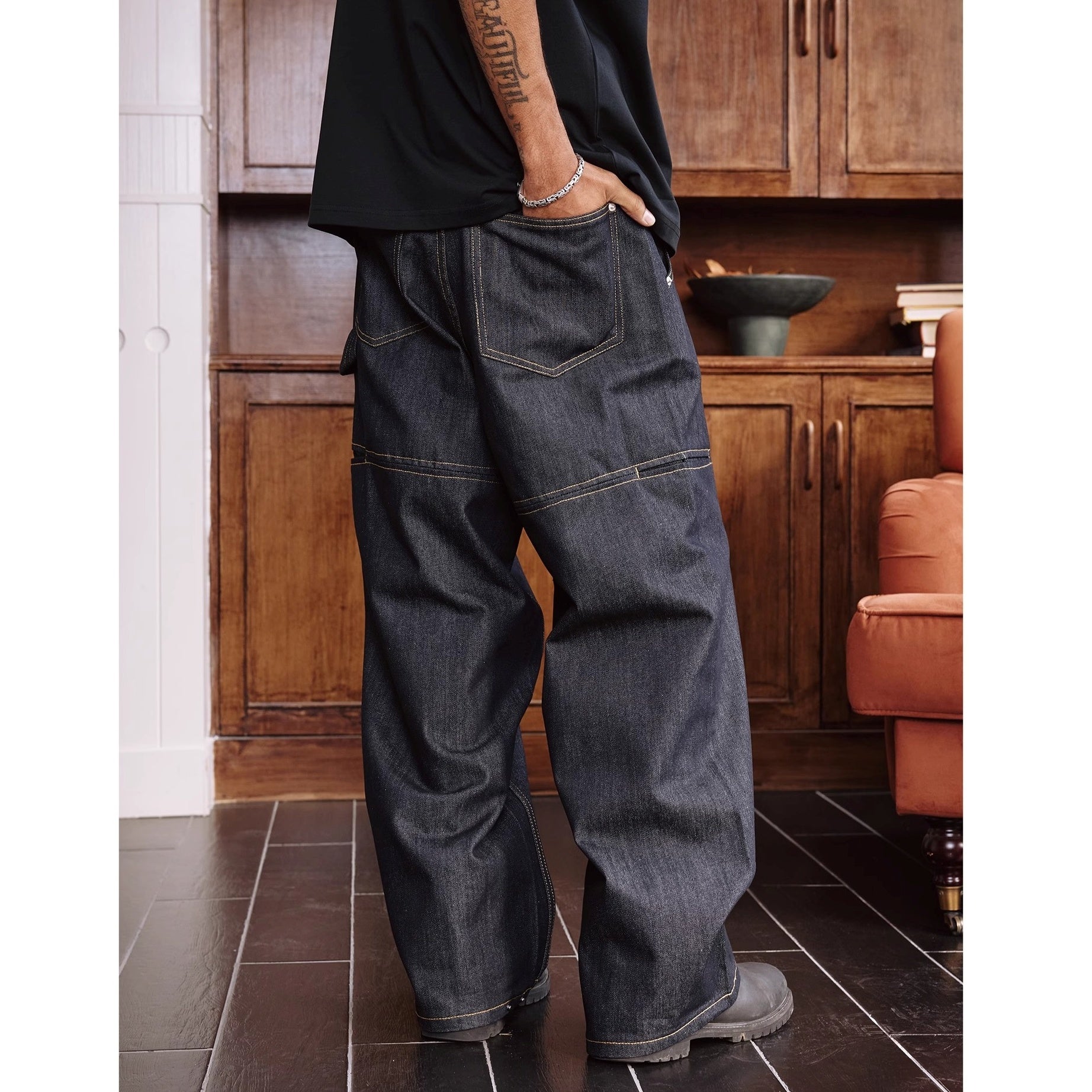Stitch Design Loose Straight Jeans MB7369