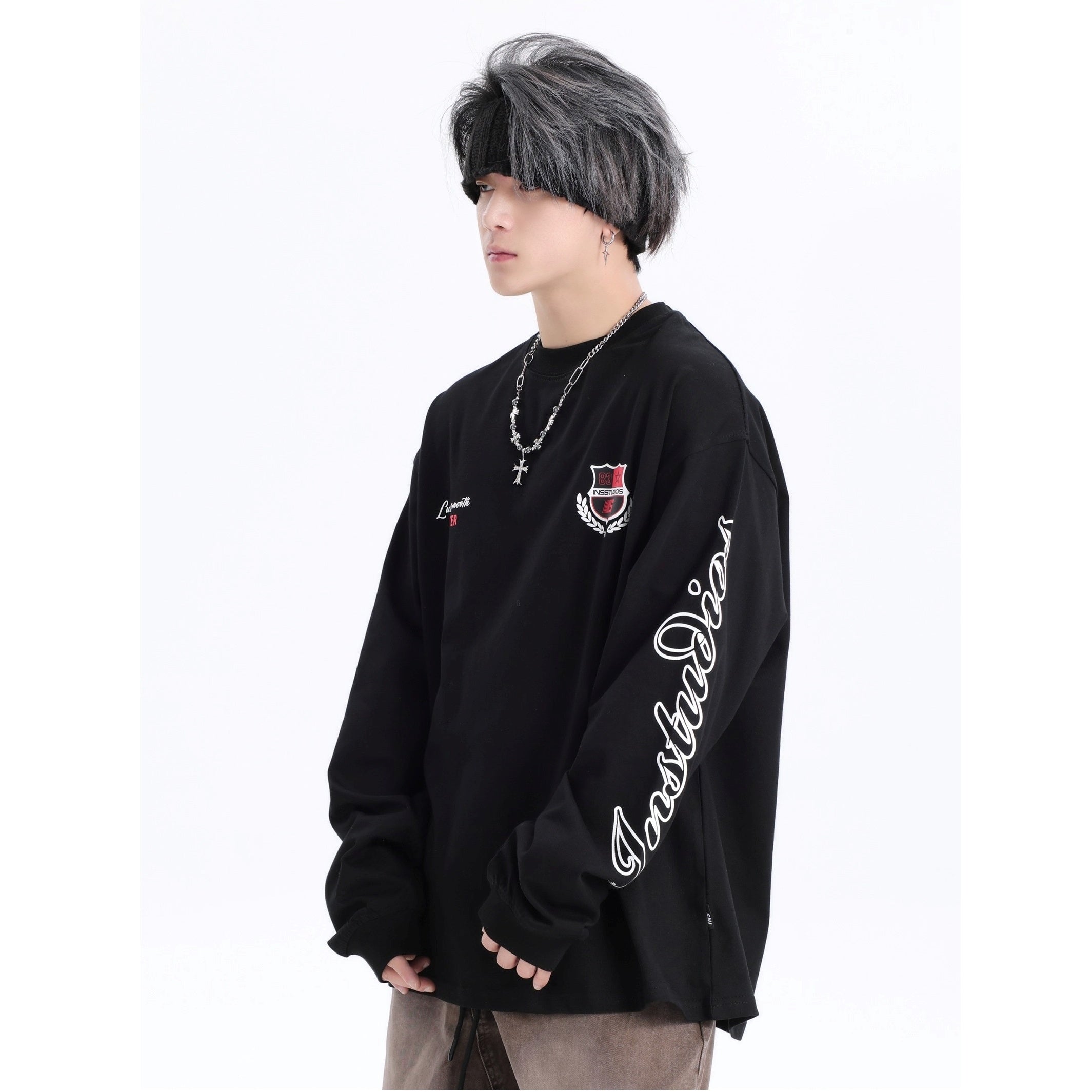 Retro Badge Print LOGO Long Sleeve T-Shirt IN7072