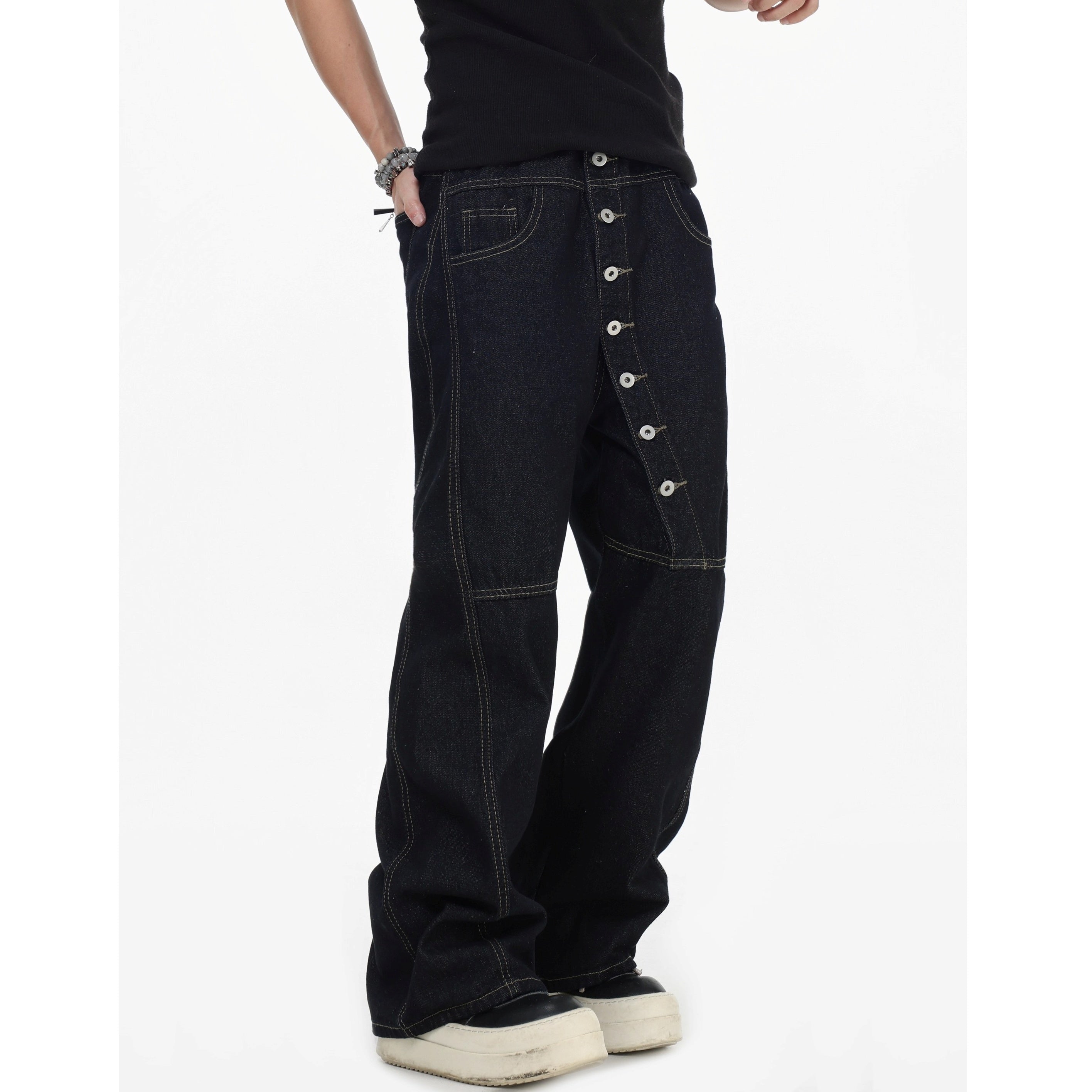 Curved Long Breasted Scimitar Jeans IN7066