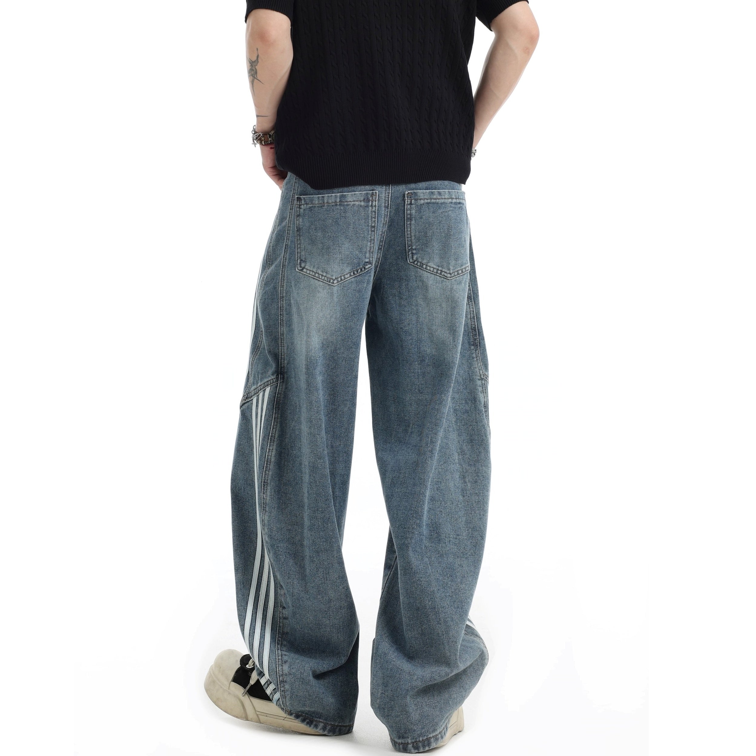 Three-bar Striped Wash Curve Jeans IN7060