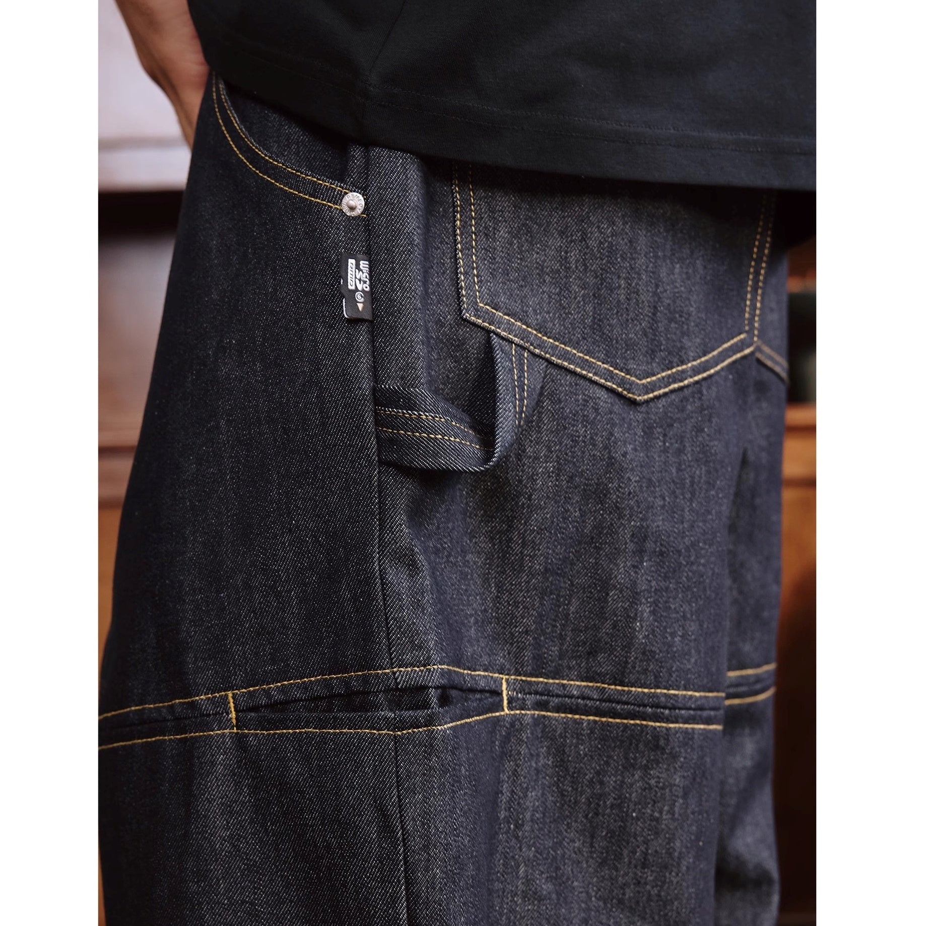 Stitch Design Loose Straight Jeans MB7369
