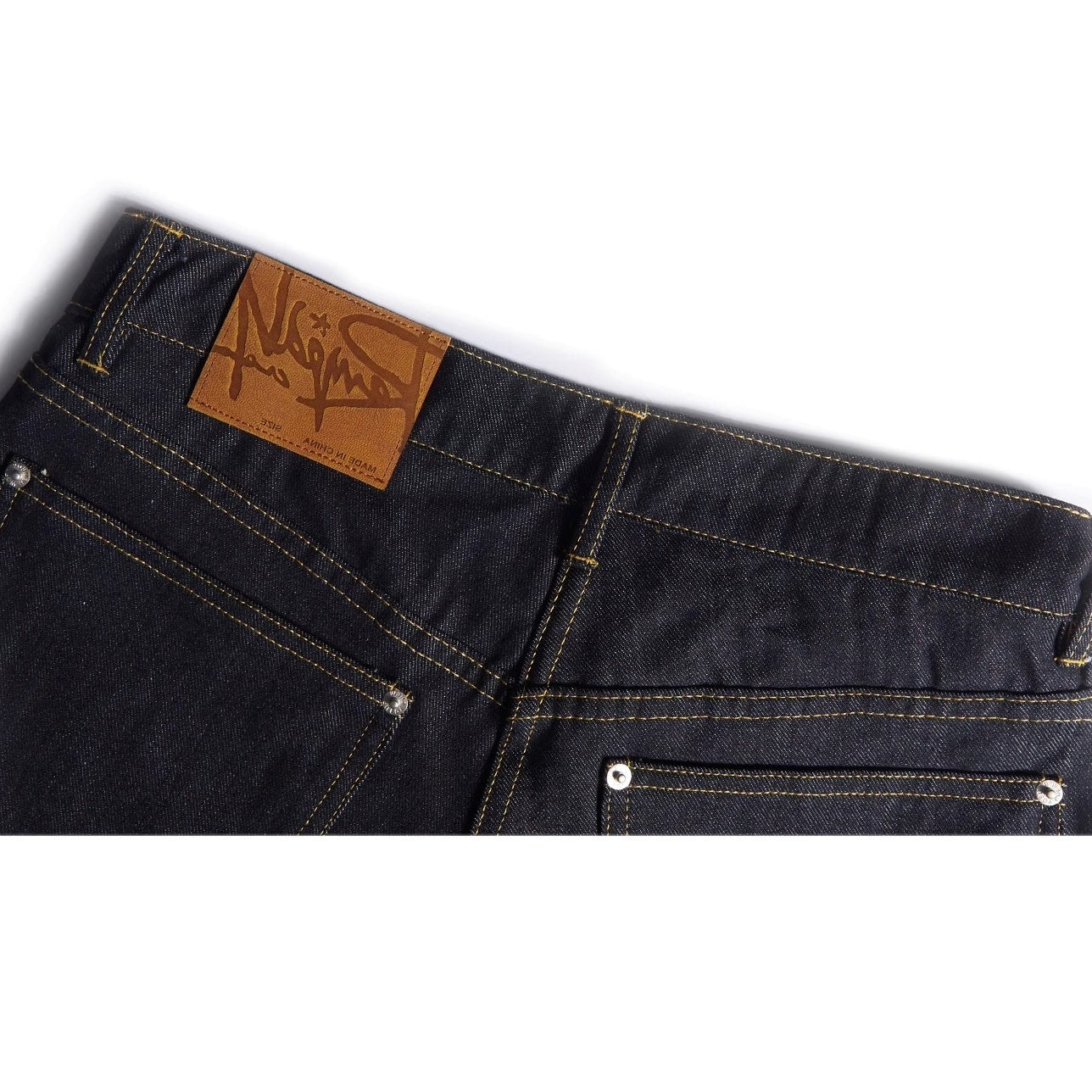 Stitch Design Loose Straight Jeans MB7369