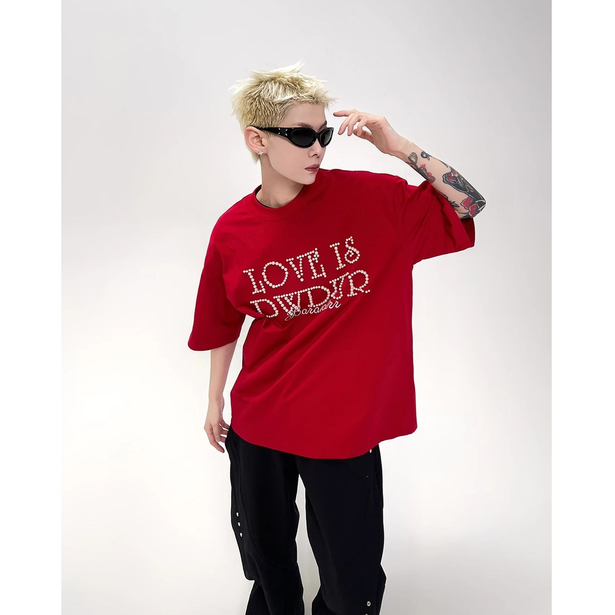 Pearl Letter Slogan T-shirt EAT151
