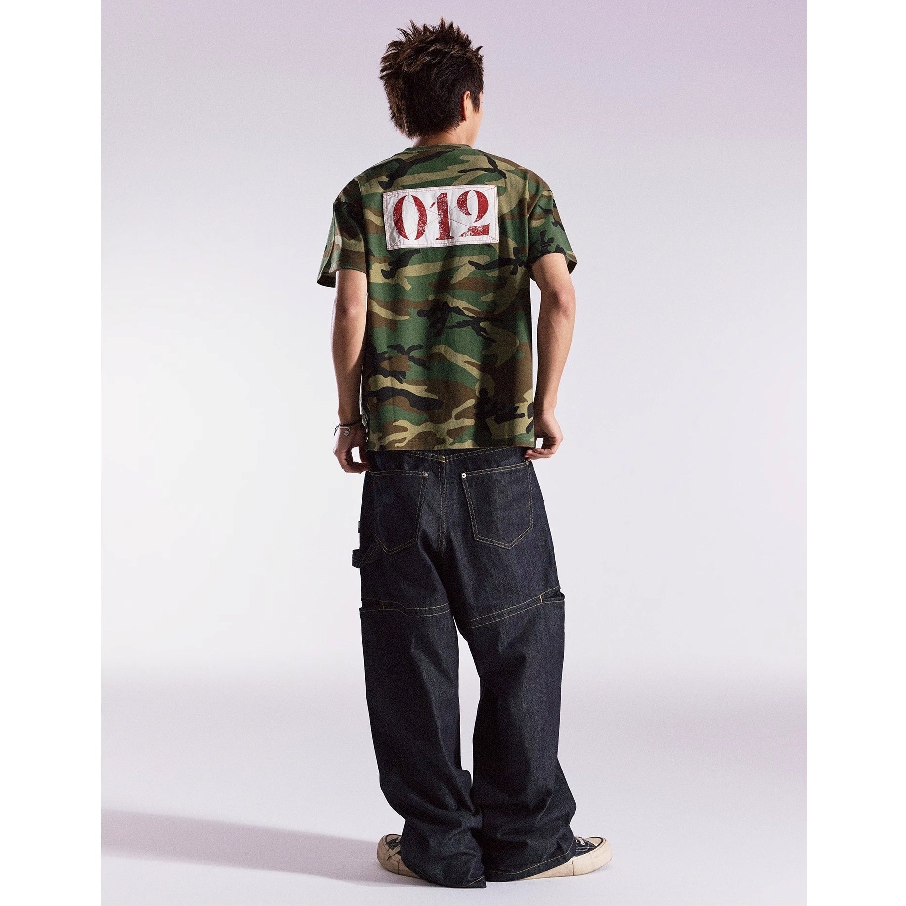 Doberman Embroidered T-shirt MB7362