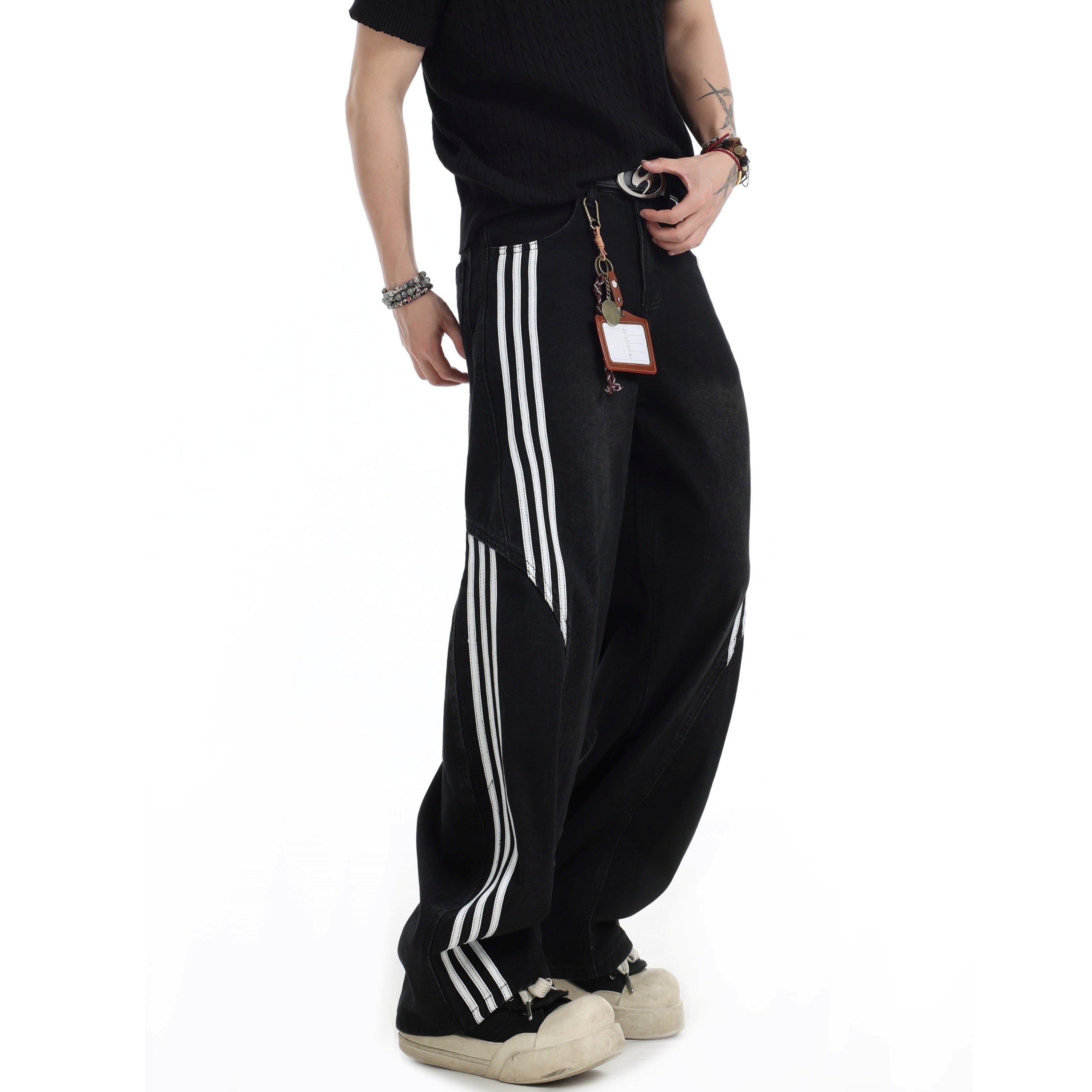 Three-bar Striped Wash Curve Jeans IN7060
