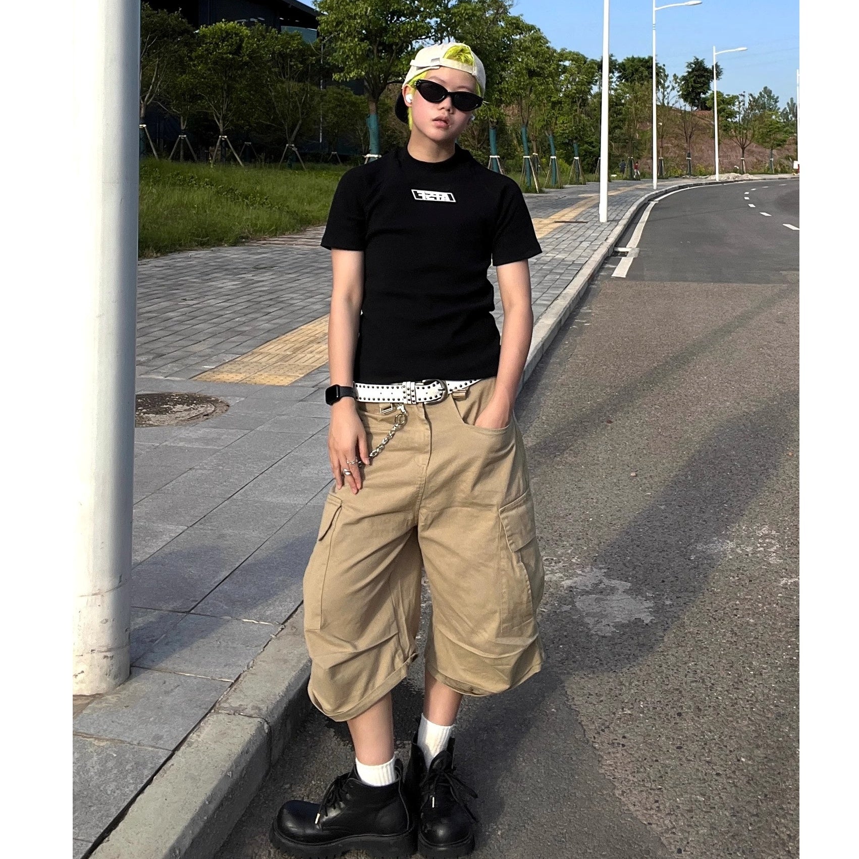 Bottle-neck Letter Slim T-shirt EAT178