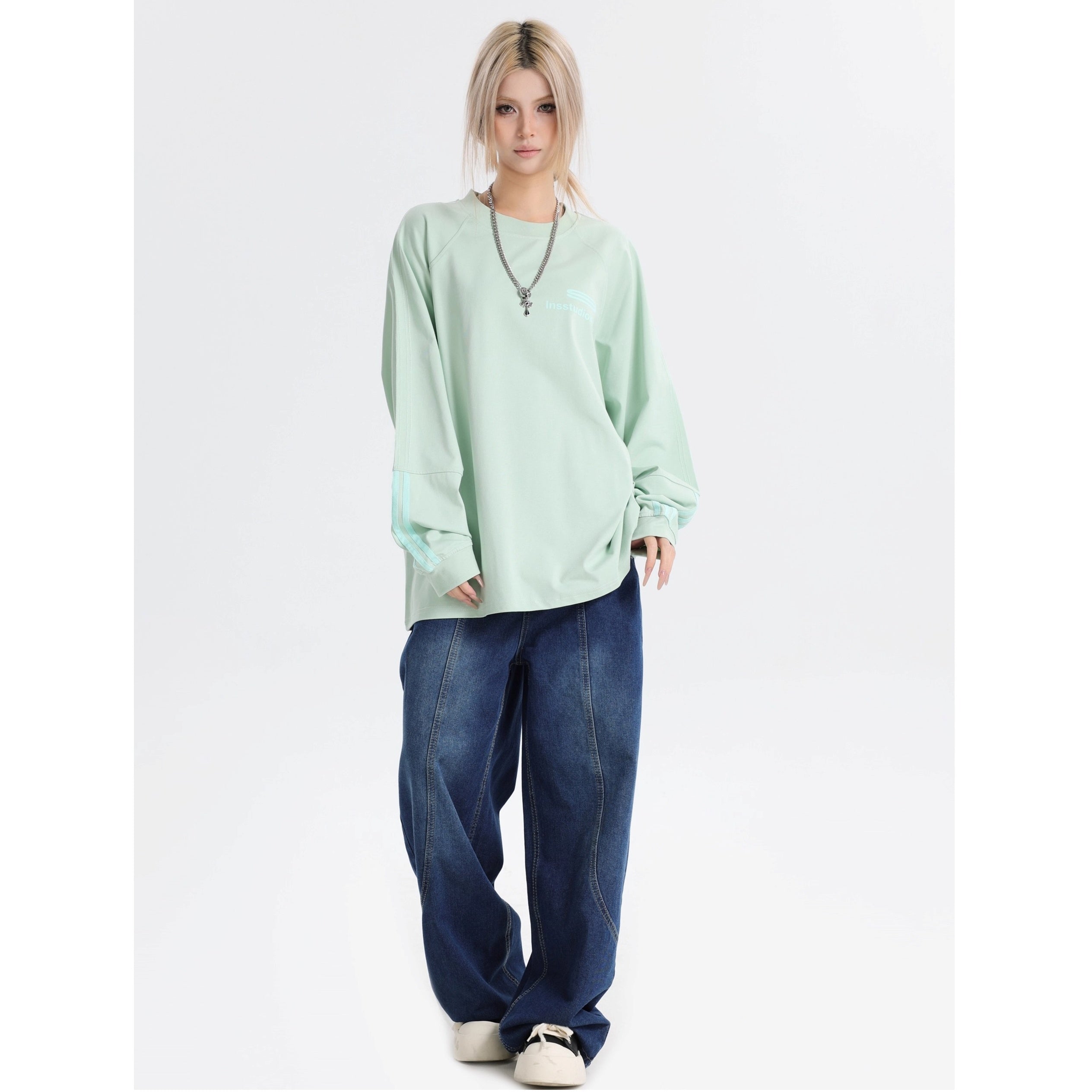 Dotted Line Three Bars LOGO Raglan Long Sleeve T-Shirt IN7071