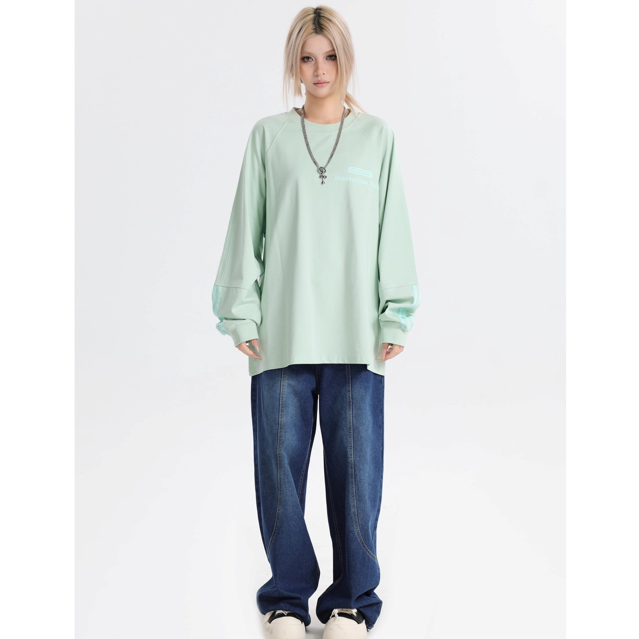 Dotted Line Three Bars LOGO Raglan Long Sleeve T-Shirt IN7071