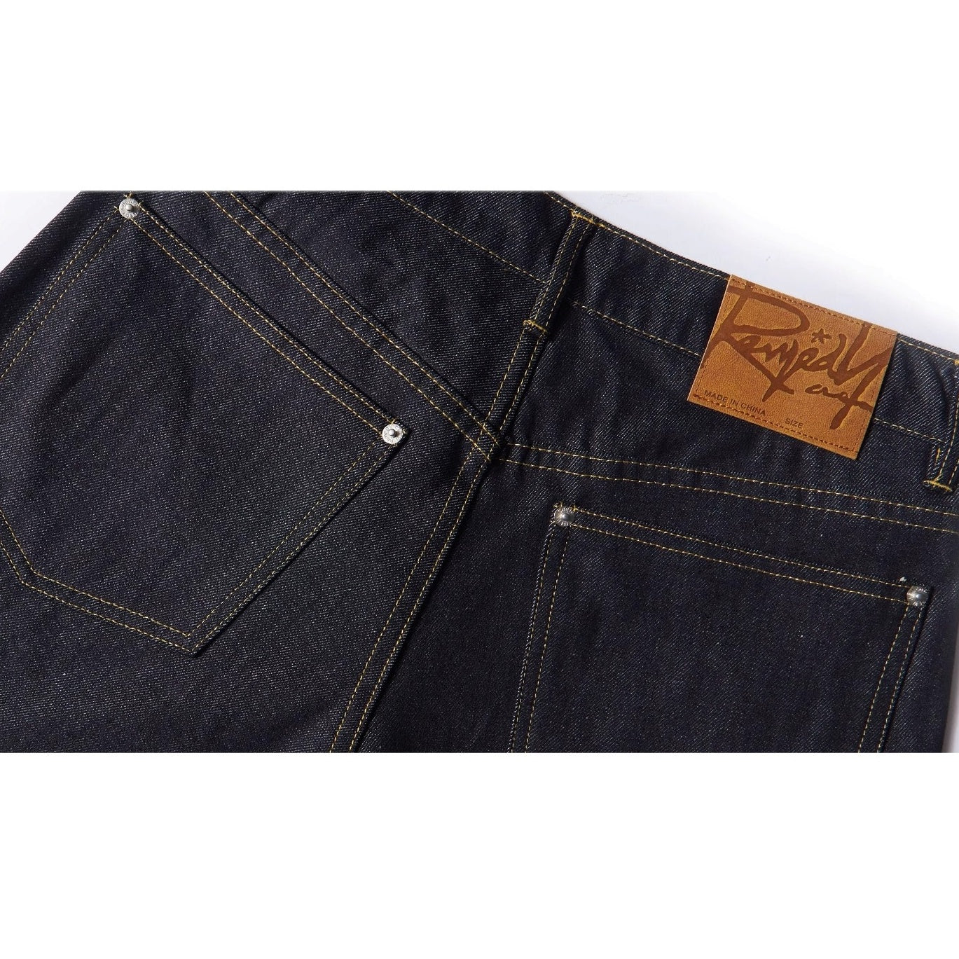 Stitch Design Loose Straight Jeans MB7369