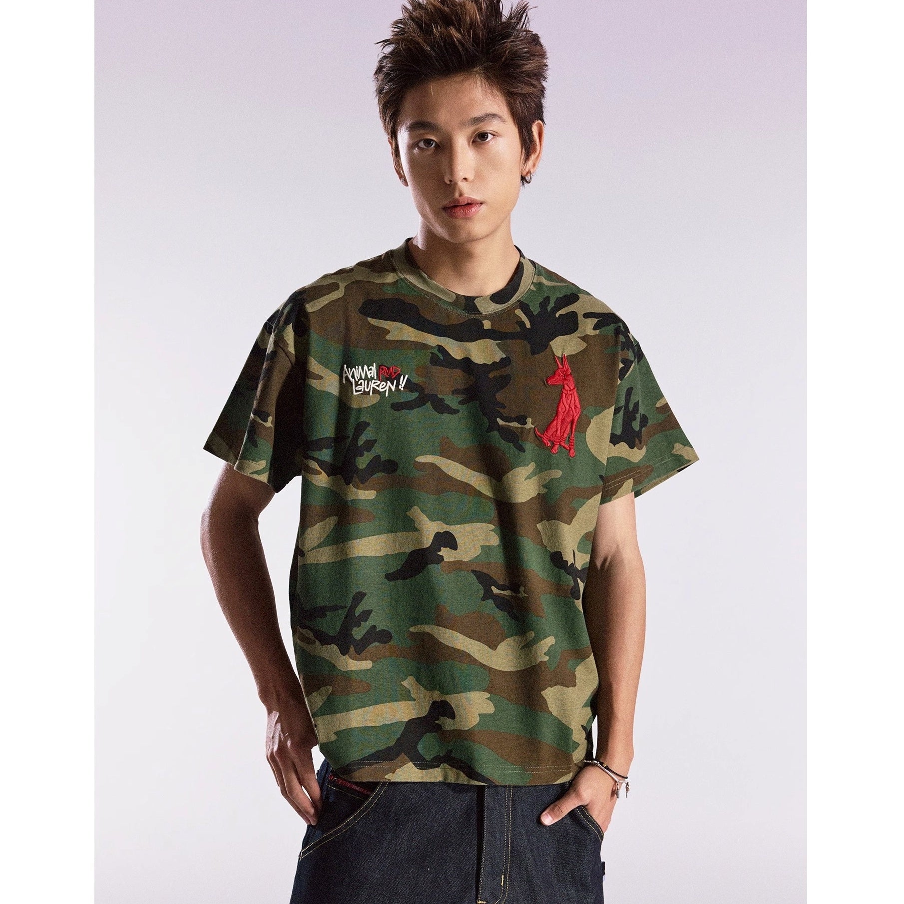 Doberman Embroidered T-shirt MB7362