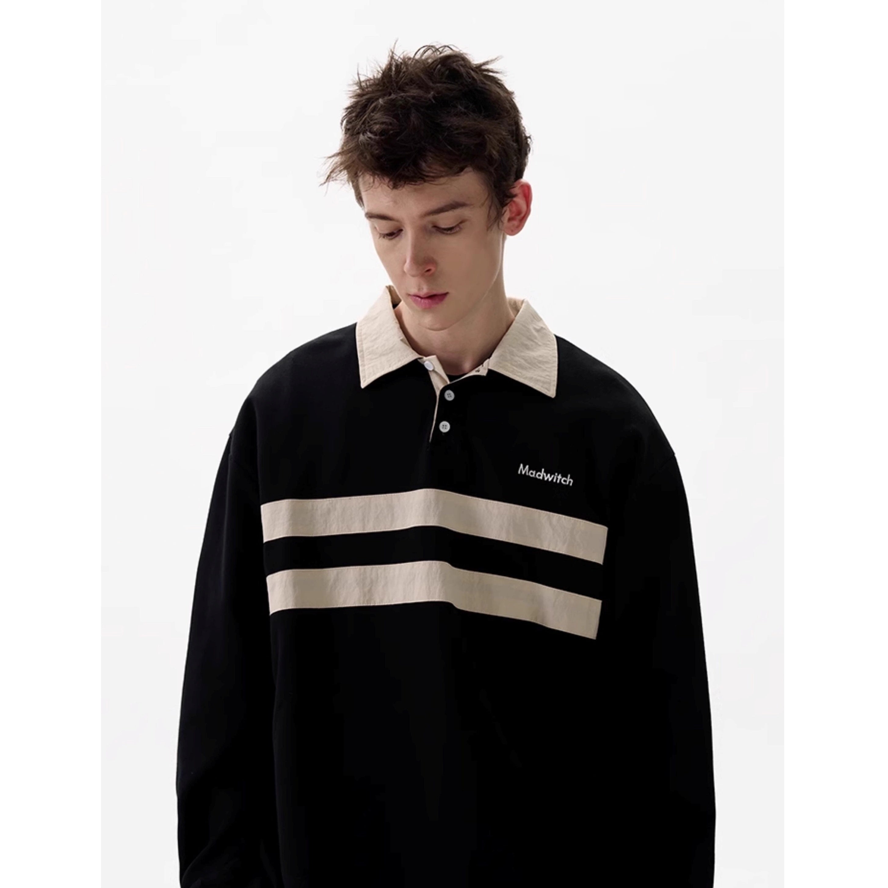 Contrasting Line Polo Collar Sweatshirt MD7002
