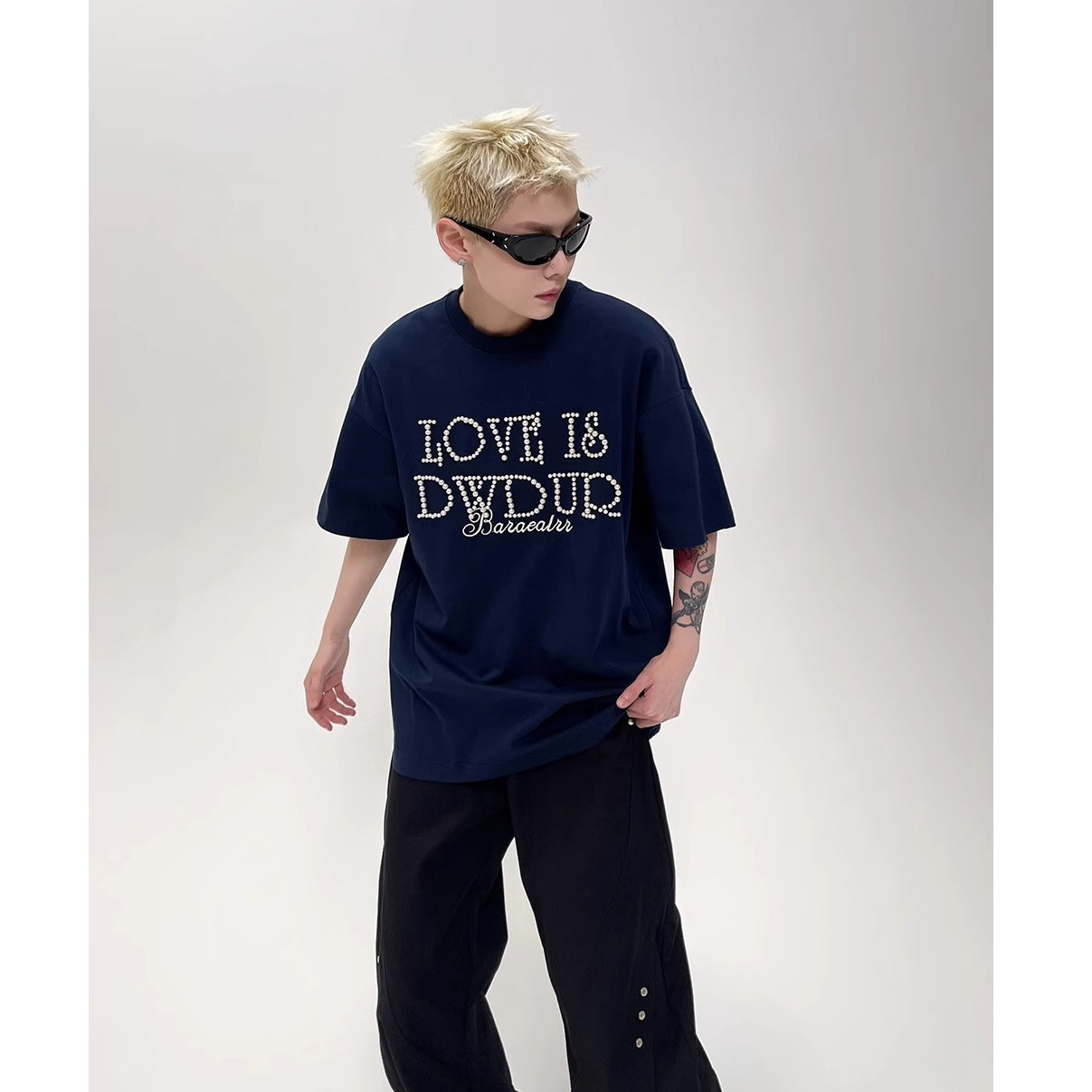 Pearl Letter Slogan T-shirt EAT151