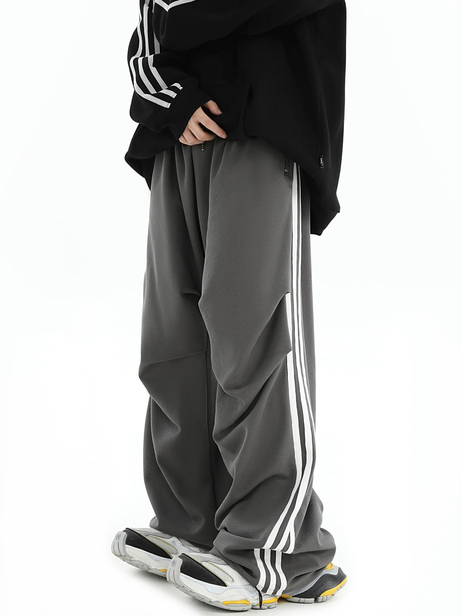 Pleated Three-Bar Loose Track Pants IN7002